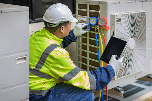 Professional Hvac Installation technician working in Auburn, AL